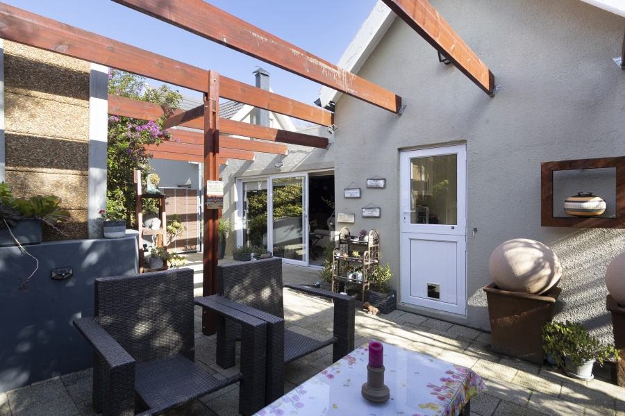 3 Bedroom Property for Sale in Helena Heights Western Cape